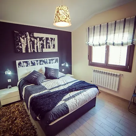 El Mirador De La Toba