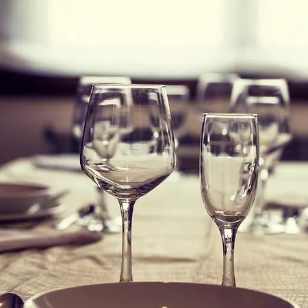 El Mirador De La Toba