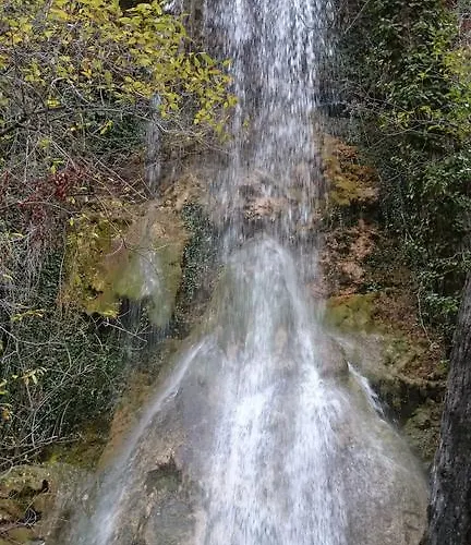 El Mirador De La Toba Feriehus